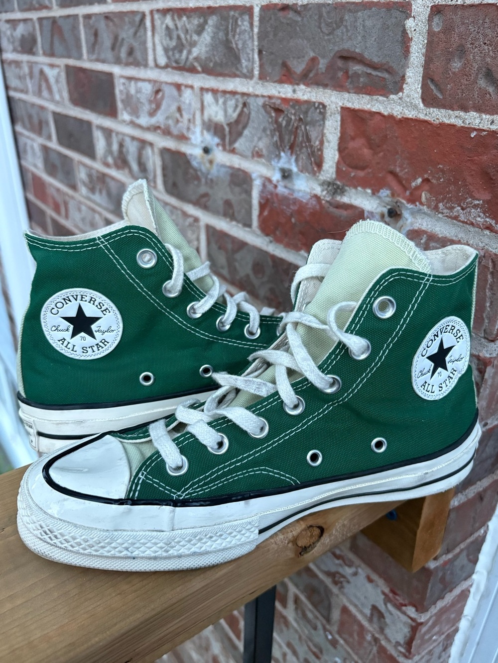 Converse Chuck Taylor Size 7.5W5.5M